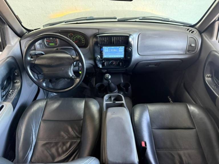 FORD - RANGER - 2009/2009 - Prata - R$ 59.900,00