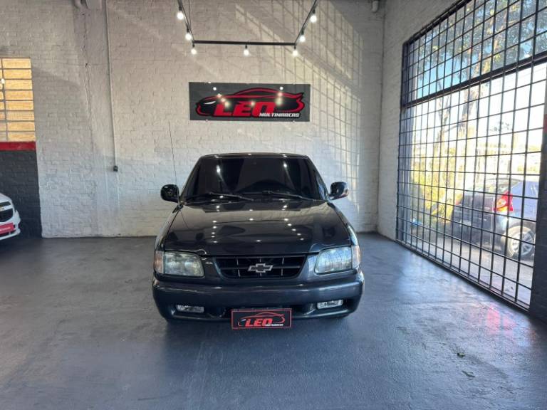 CHEVROLET - S10 - 1996/1997 - Cinza - R$ 24.900,00