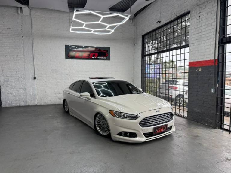 FORD - FUSION - 2013/2013 - Branca - R$ 86.900,00
