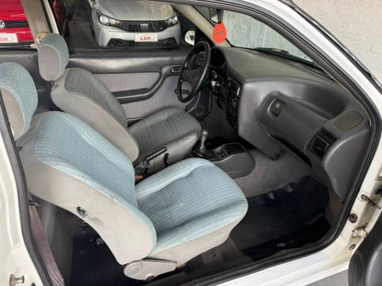 VOLKSWAGEN - GOL - 1996/1996 - Branca - R$ 15.500,00