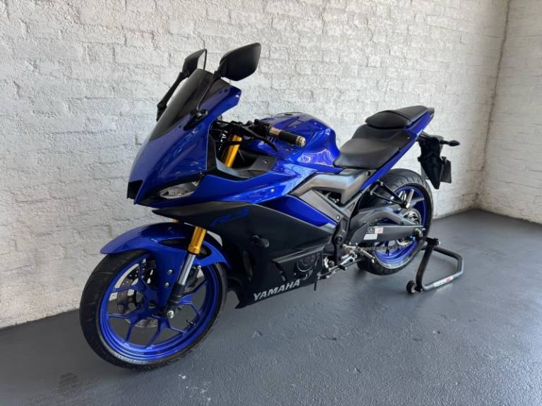 YAMAHA - YZF - 2020/2020 - Azul - R$ 28.900,00