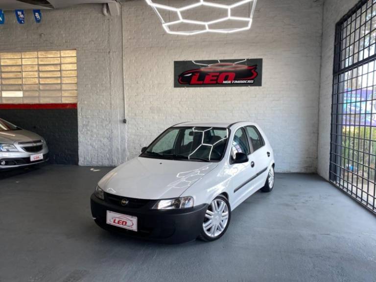 CHEVROLET - CELTA - 2003/2003 - Branca - R$ 19.900,00