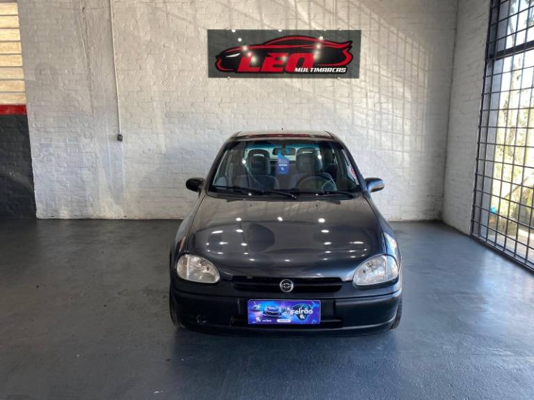 CHEVROLET - CORSA - 1994/1995 - Cinza - R$ 13.900,00