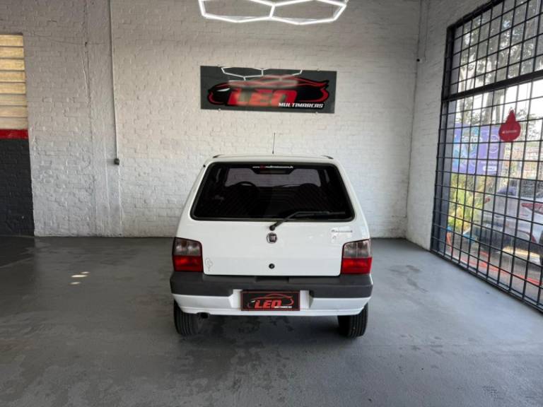 FIAT - UNO - 2012/2013 - Branca - R$ 20.900,00