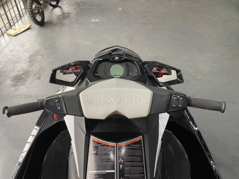 SEADOO - JET SKI - 2012/2012 - Preta - R$ 65.900,00