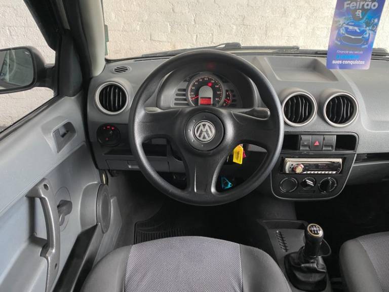 VOLKSWAGEN - GOL - 2005/2006 - Branca - R$ 14.900,00
