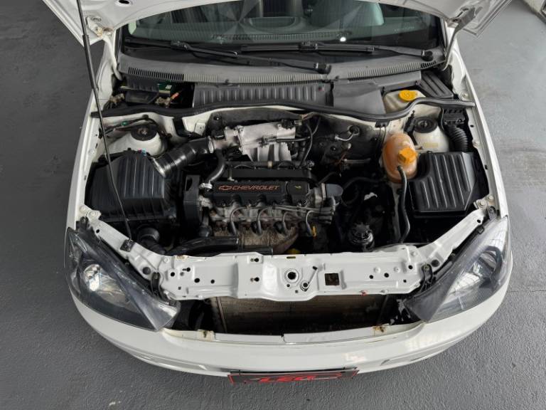 CHEVROLET - CORSA - 2003/2003 - Branca - R$ 22.900,00