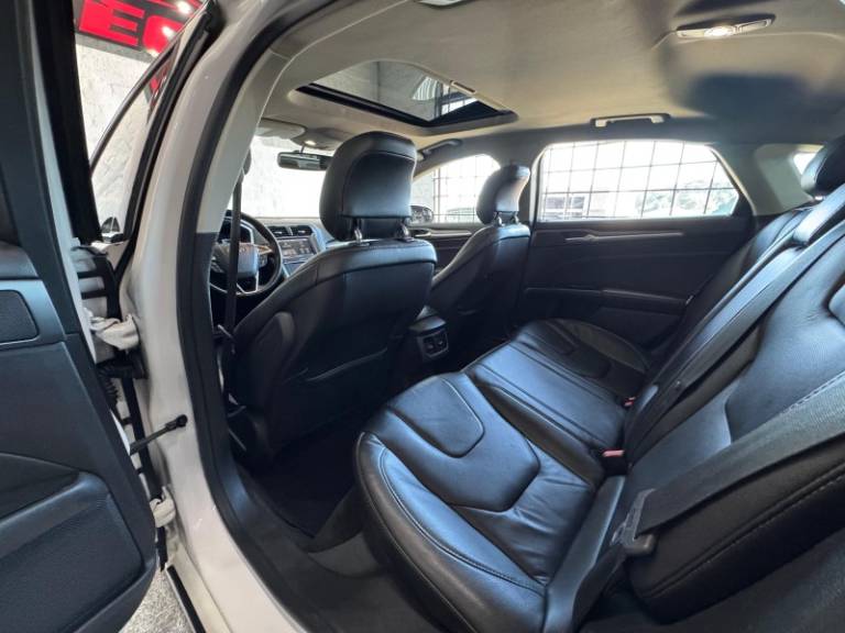 FORD - FUSION - 2013/2013 - Branca - R$ 72.900,00