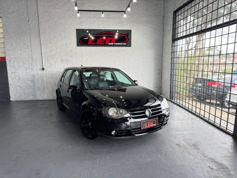 VOLKSWAGEN - GOLF - 2009/2010 - Preta - R$ 39.900,00