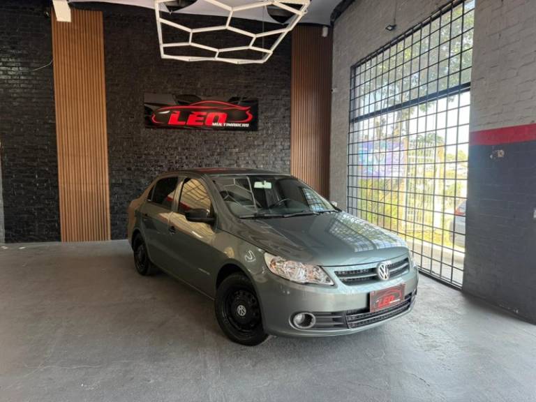 VOLKSWAGEN - VOYAGE - 2009/2009 - Cinza - R$ 25.900,00