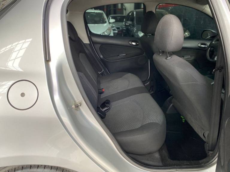 PEUGEOT - 207 - 2012/2012 - Prata - R$ 23.900,00