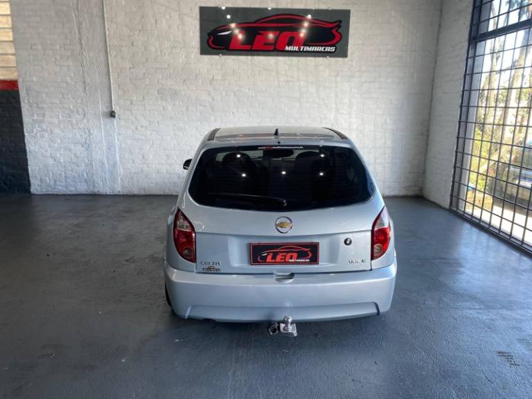 CHEVROLET - CELTA - 2010/2010 - Prata - R$ 25.900,00