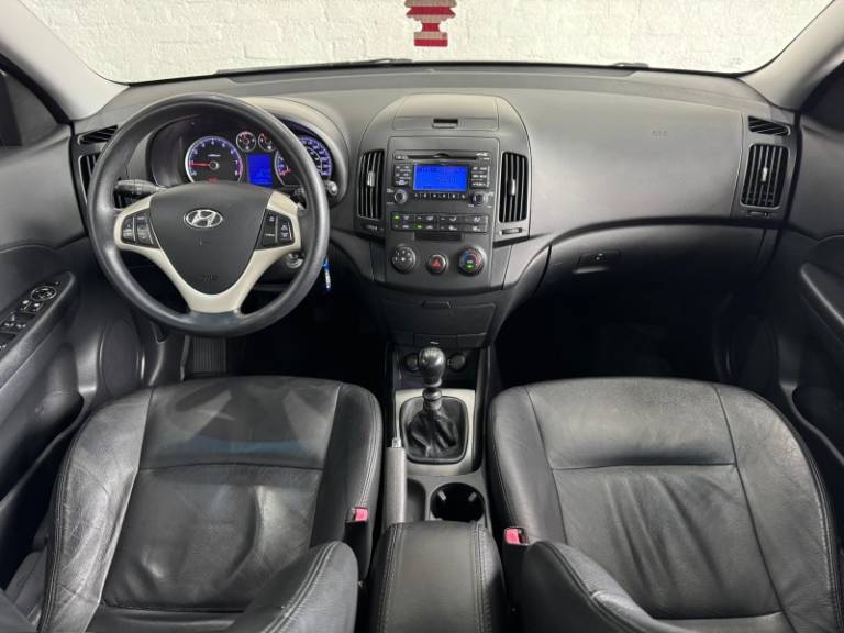 HYUNDAI - I30 - 2009/2010 - Prata - R$ 42.900,00