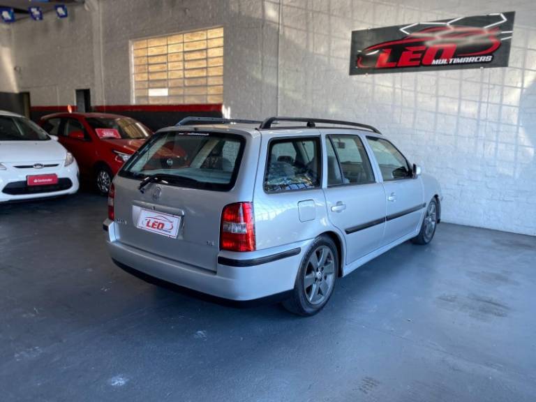VOLKSWAGEN - PARATI - 2000/2001 - Prata - R$ 24.900,00
