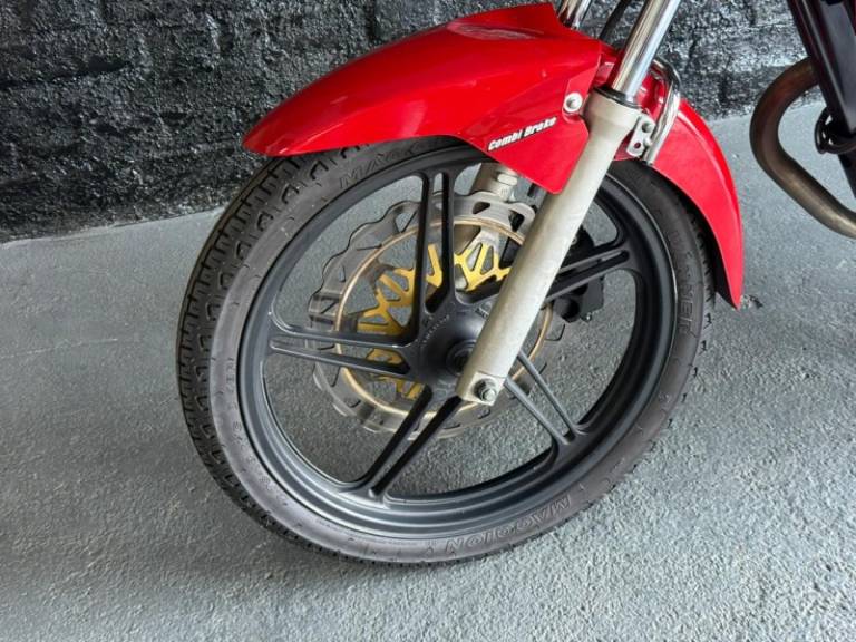 HONDA - CG 150 - 2015/2015 - Vermelha - R$ 11.900,00