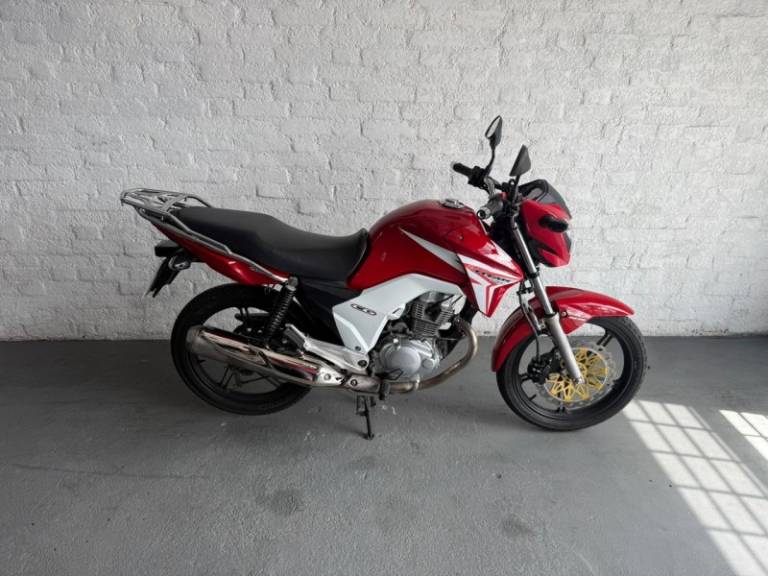 HONDA - CG 150 - 2015/2015 - Vermelha - R$ 13.900,00
