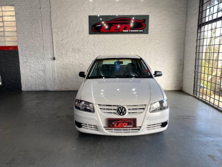 VOLKSWAGEN - GOL - 2005/2006 - Branca - R$ 14.900,00