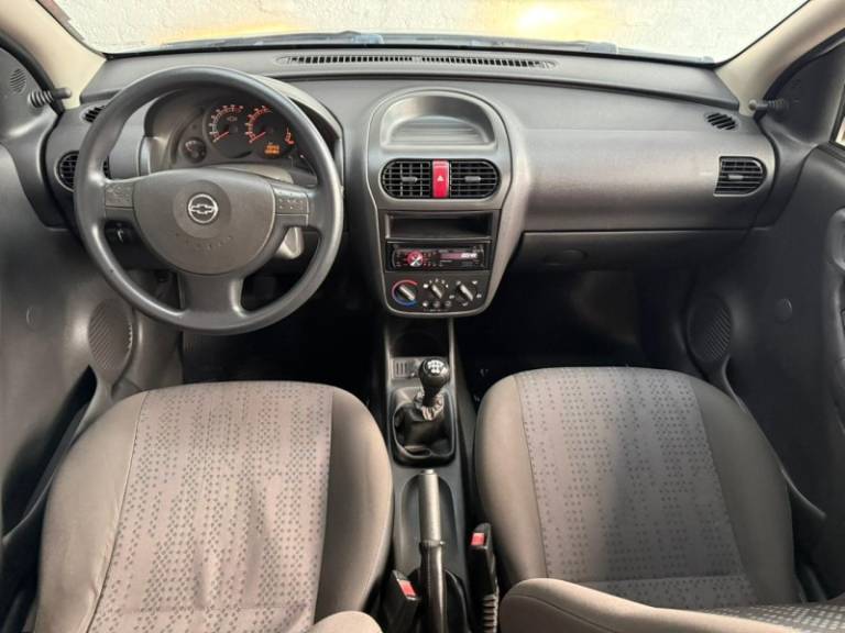CHEVROLET - CORSA - 2009/2009 - Prata - R$ 33.900,00