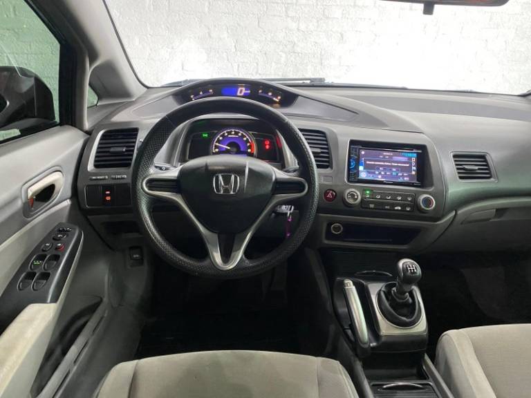 HONDA - CIVIC - 2007/2007 - Preta - R$ 47.900,00