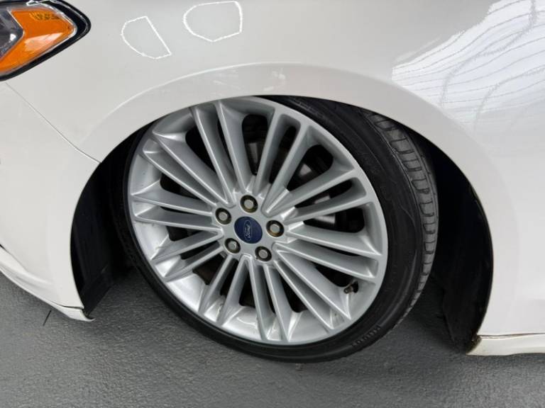 FORD - FUSION - 2013/2013 - Branca - R$ 86.900,00