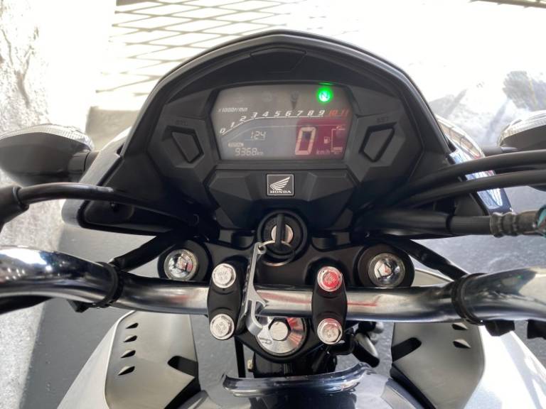 HONDA - CG 160 - 2022/2022 - Cinza - R$ 17.900,00