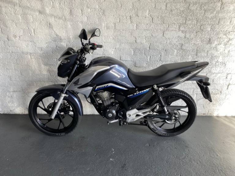 HONDA - CG 160 - 2022/2022 - Cinza - R$ 17.900,00