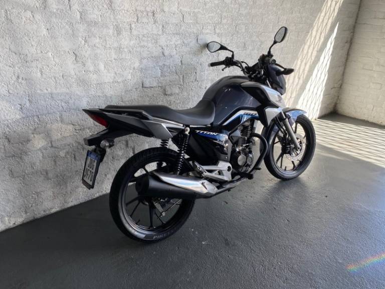 HONDA - CG 160 - 2022/2022 - Cinza - R$ 17.900,00