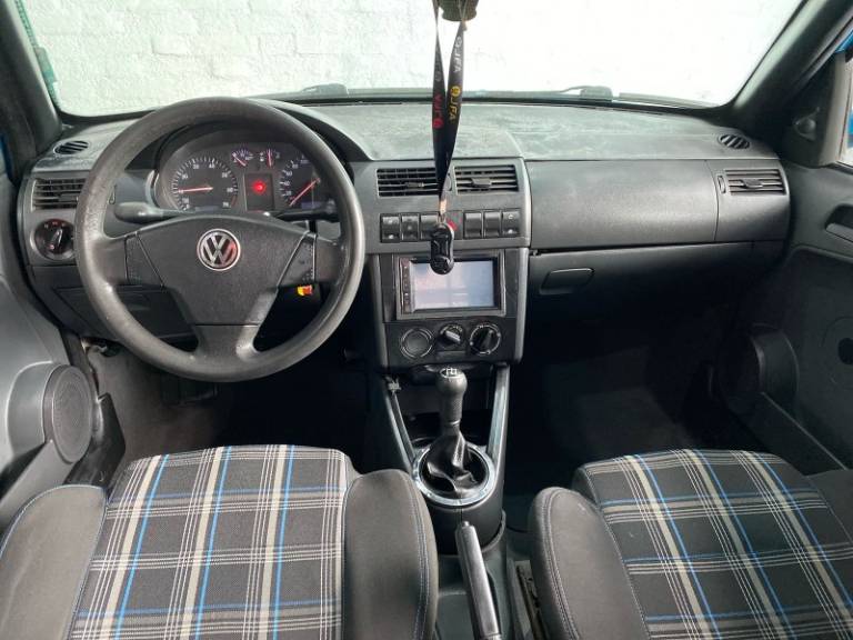 VOLKSWAGEN - SAVEIRO - 2002/2002 - Azul - R$ 30.900,00