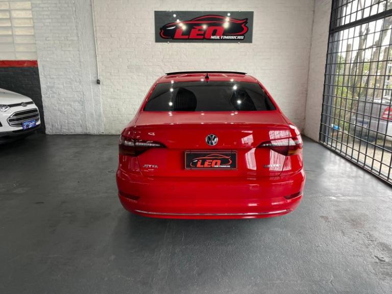VOLKSWAGEN - JETTA - 2020/2020 - Vermelha - R$ 119.000,00