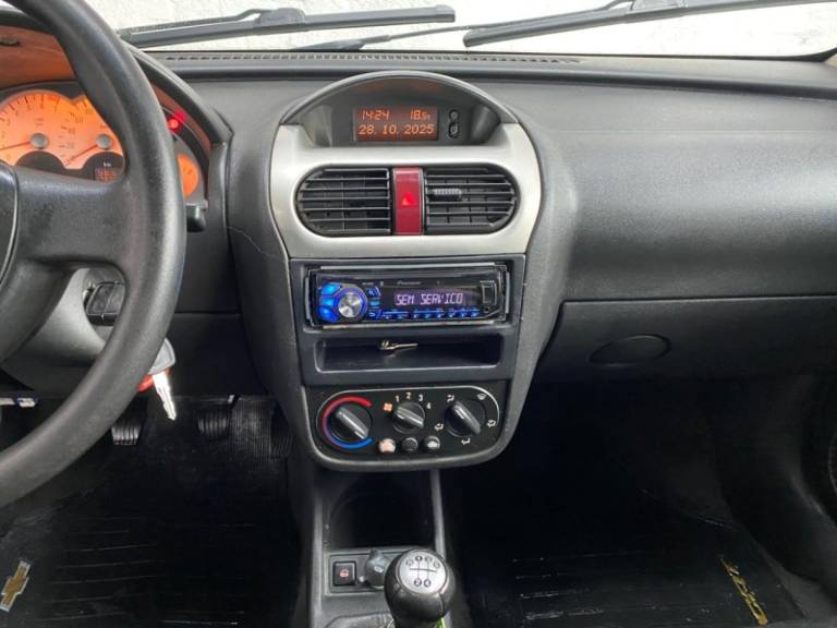 CHEVROLET - MONTANA - 2006/2006 - Preta - R$ 36.900,00