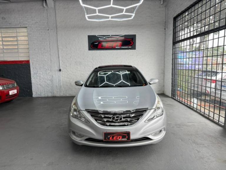 HYUNDAI - SONATA - 2011/2012 - Prata - R$ 74.900,00