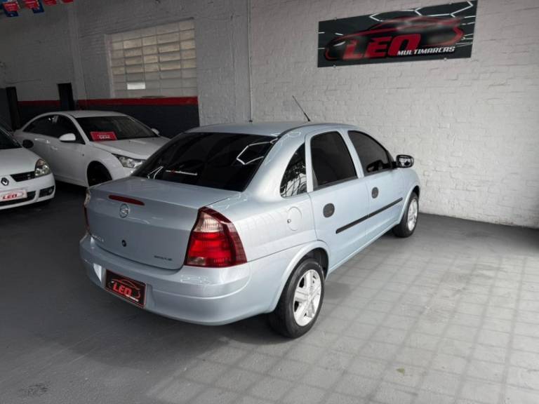 CHEVROLET - CORSA - 2009/2009 - Prata - R$ 33.900,00