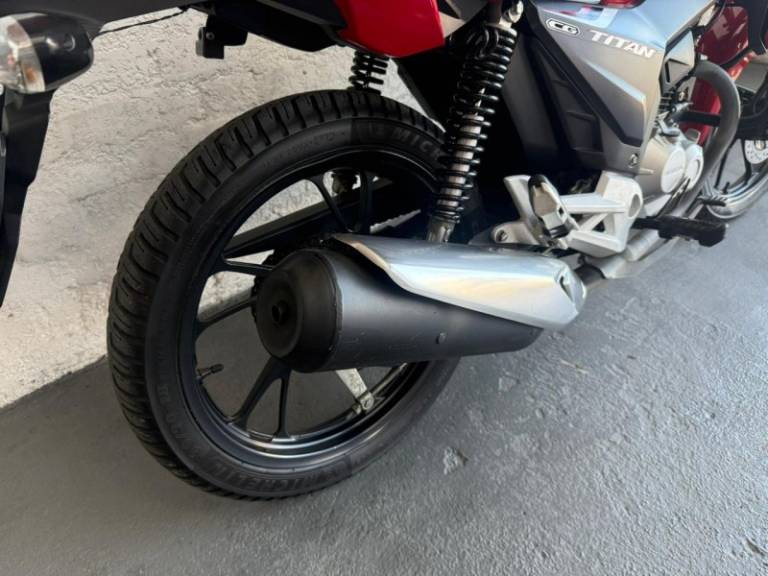 HONDA - CG 160 - 2018/2018 - Vermelha - R$ 18.900,00