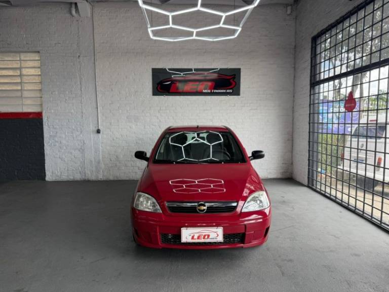 CHEVROLET - CORSA - 2011/2011 - Vermelha - R$ 33.900,00