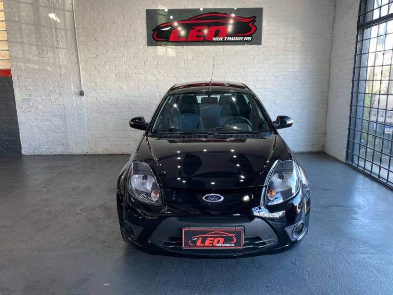 FORD - KA - 2012/2013 - Preta - R$ 29.900,00