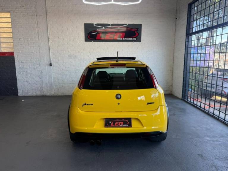 FIAT - PUNTO - 2009/2010 - Amarela - R$ 51.900,00