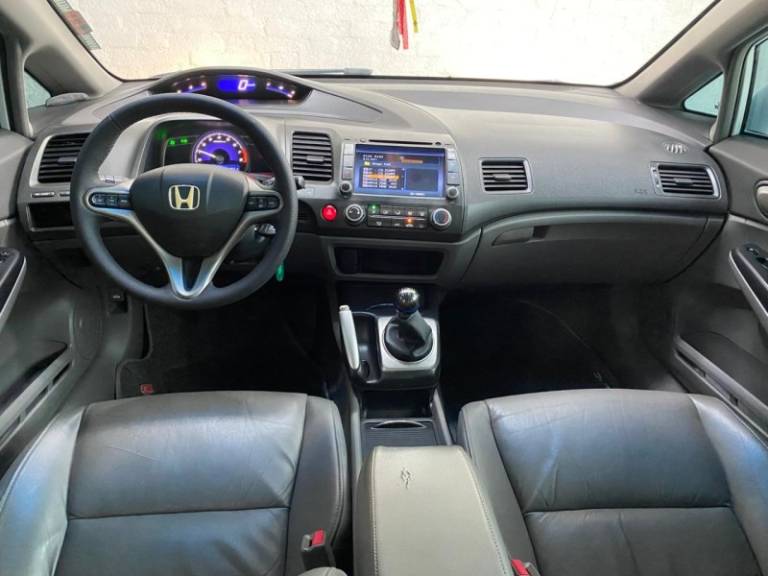 HONDA - CIVIC - 2010/2010 - Branca - R$ 53.900,00