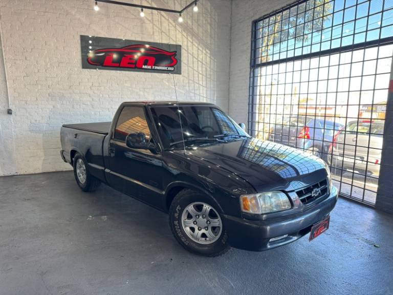CHEVROLET - S10 - 1996/1997 - Cinza - R$ 24.900,00