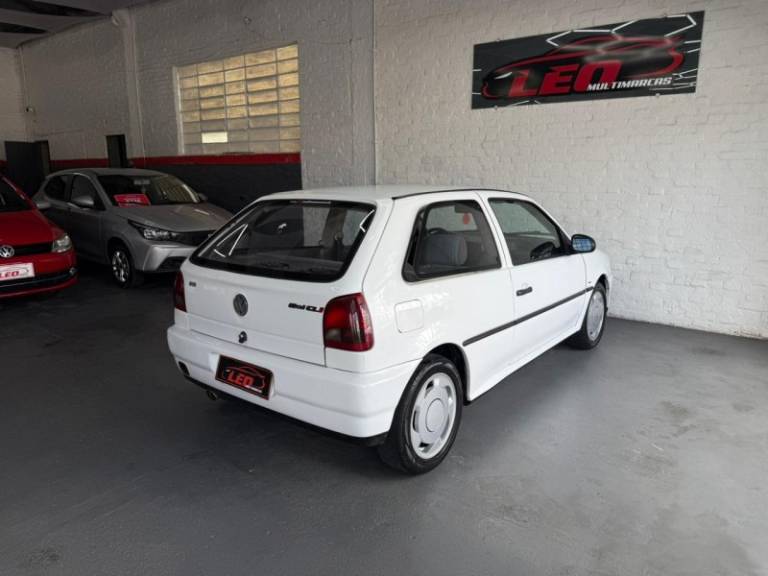 VOLKSWAGEN - GOL - 1996/1996 - Branca - R$ 15.500,00