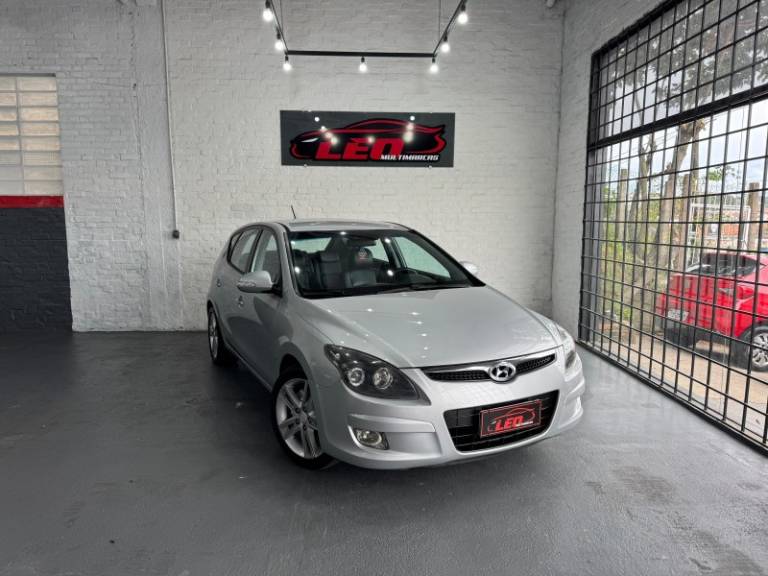 HYUNDAI - I30 - 2009/2010 - Prata - R$ 42.900,00