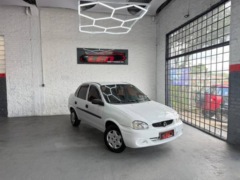 CHEVROLET - CORSA - 2000/2000 - Branca - R$ 14.900,00