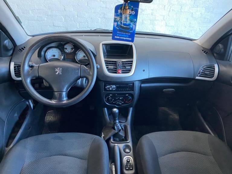 PEUGEOT - 207 - 2012/2012 - Prata - R$ 23.900,00