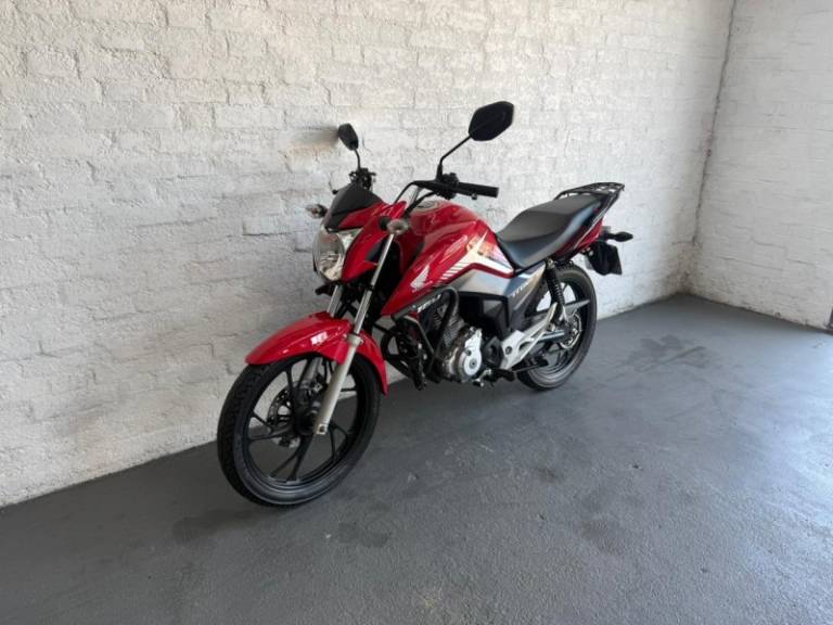 HONDA - CG 160 - 2018/2018 - Vermelha - R$ 16.900,00