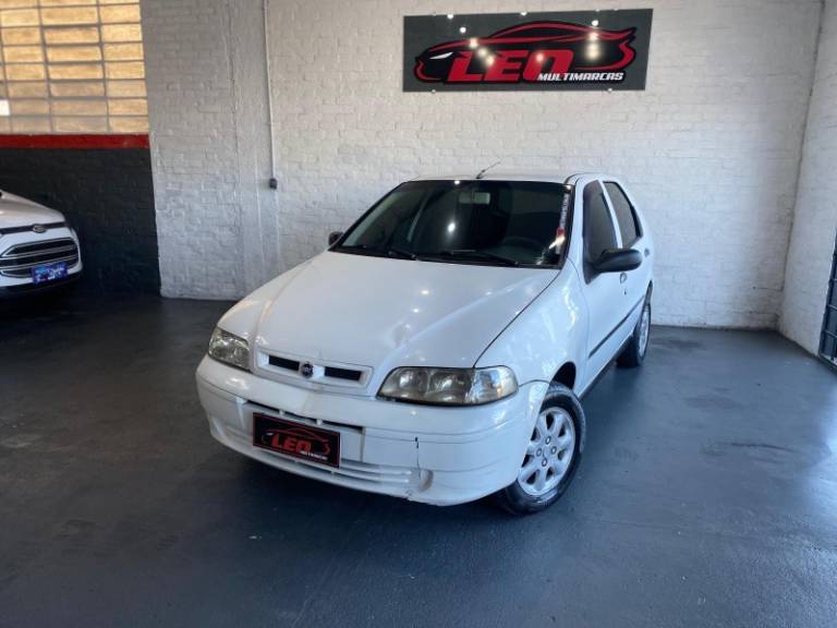 FIAT - PALIO - 2006/2007 - Branca - R$ 20.900,00